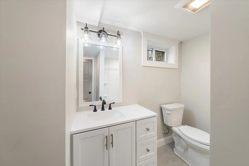 Photo of 115 Edgewood St