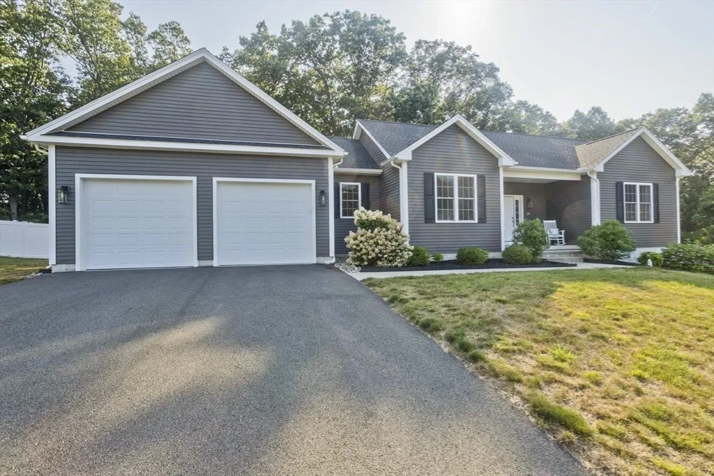 Photo of 14 Ralph Cir