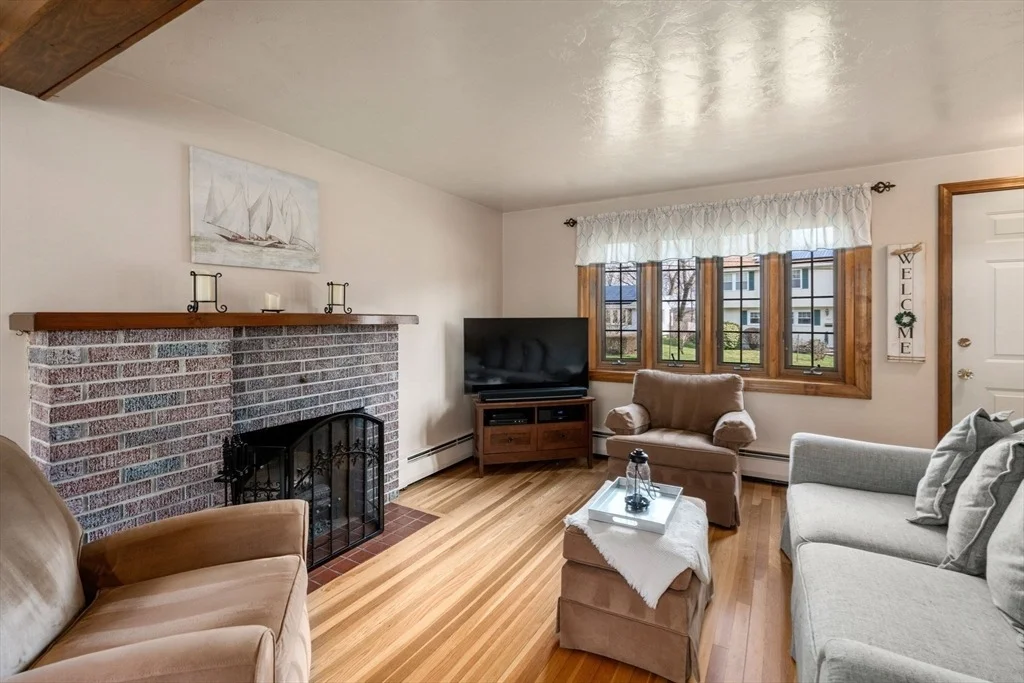 Photo of 228 Saint Nicholas Ave