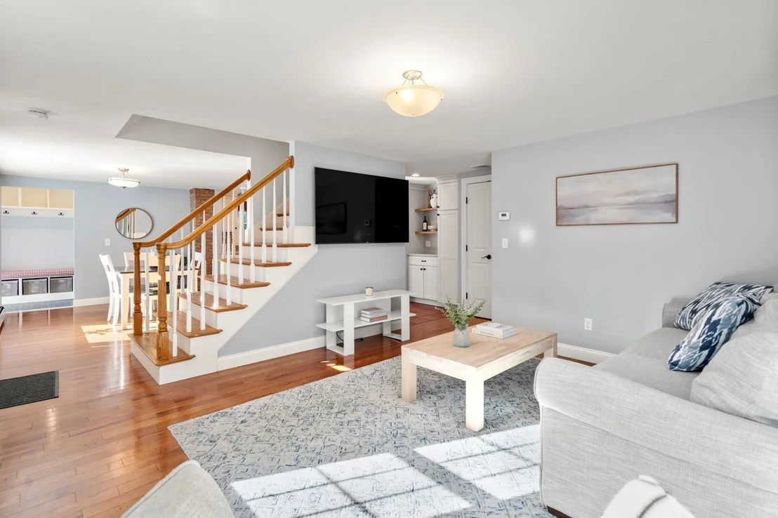 Photo of 3 Broads Ave
