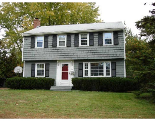 Photo of 16 Roosevelt Road