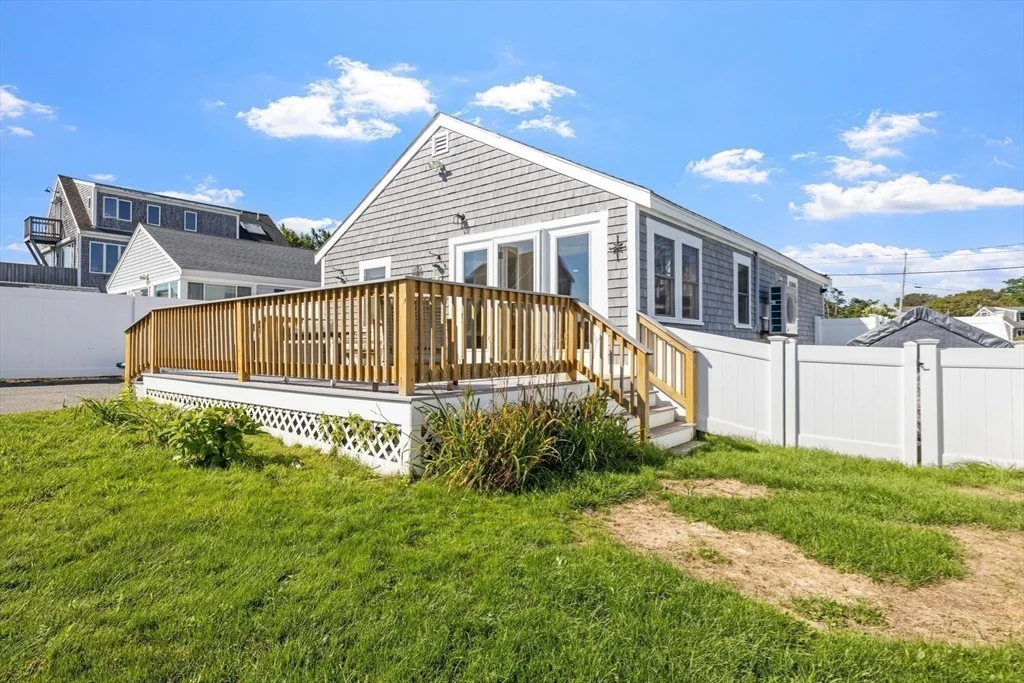 Photo of 49 Freeman Ave