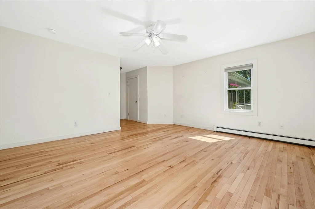 Photo of 25 Warren Street