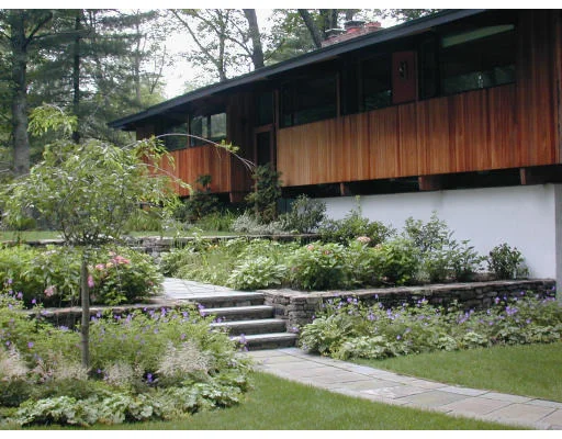 Photo of 87 Todd Pond Road