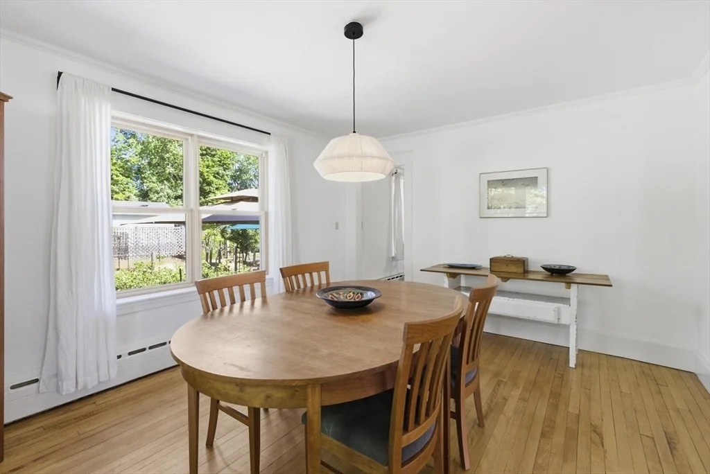 Photo of 35 Rust Avenue