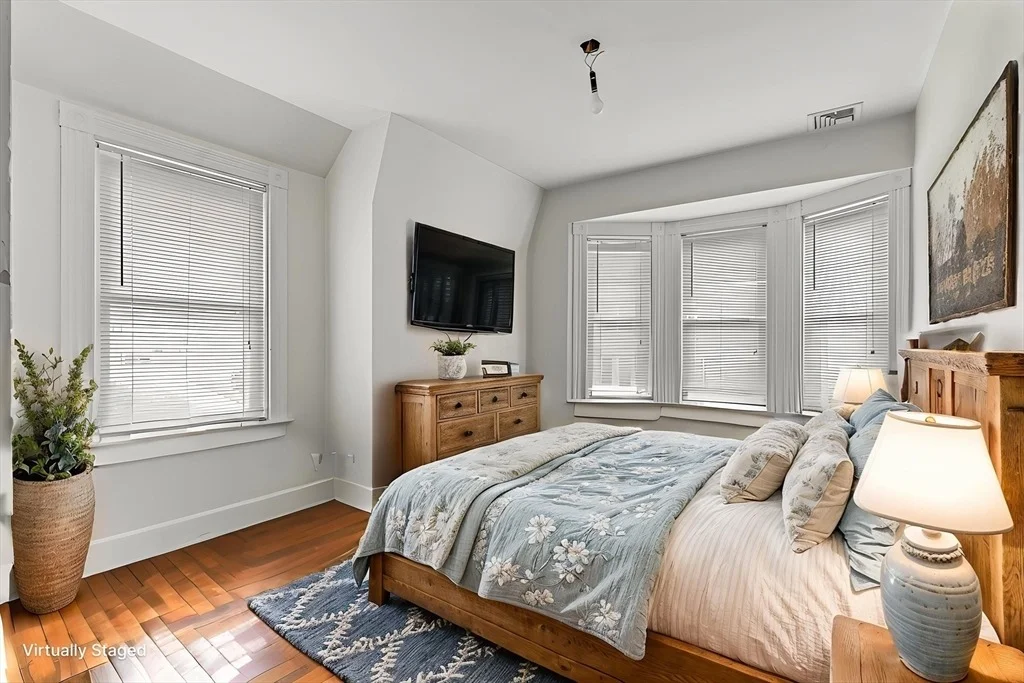 Photo of 7 King St.