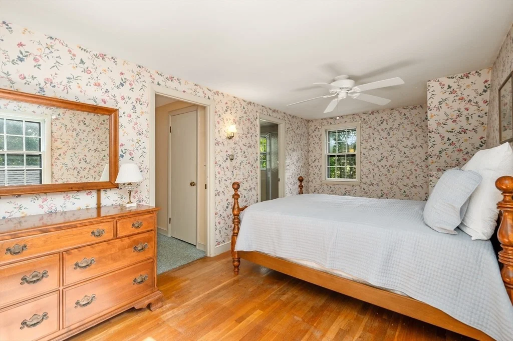 Photo of 137 Perkins Row