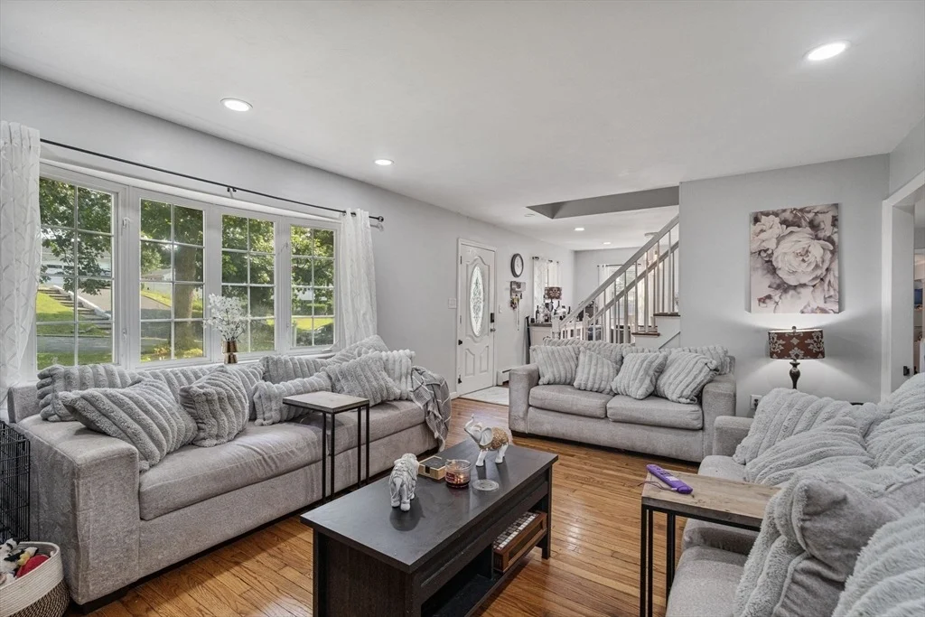 Photo of 281 Newton Rd