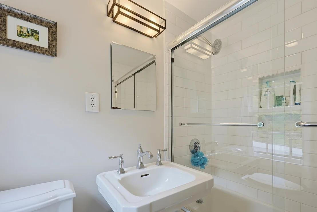 Photo of 28 Drury Ln