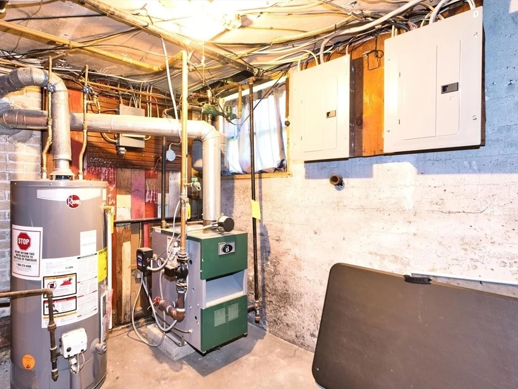 Photo of 627 King St