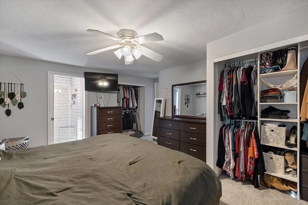 Photo of 75 Klebart Ave