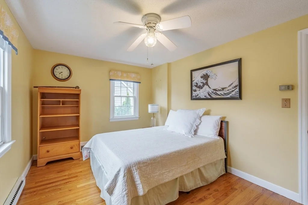 Photo of 236 Burbank Rd