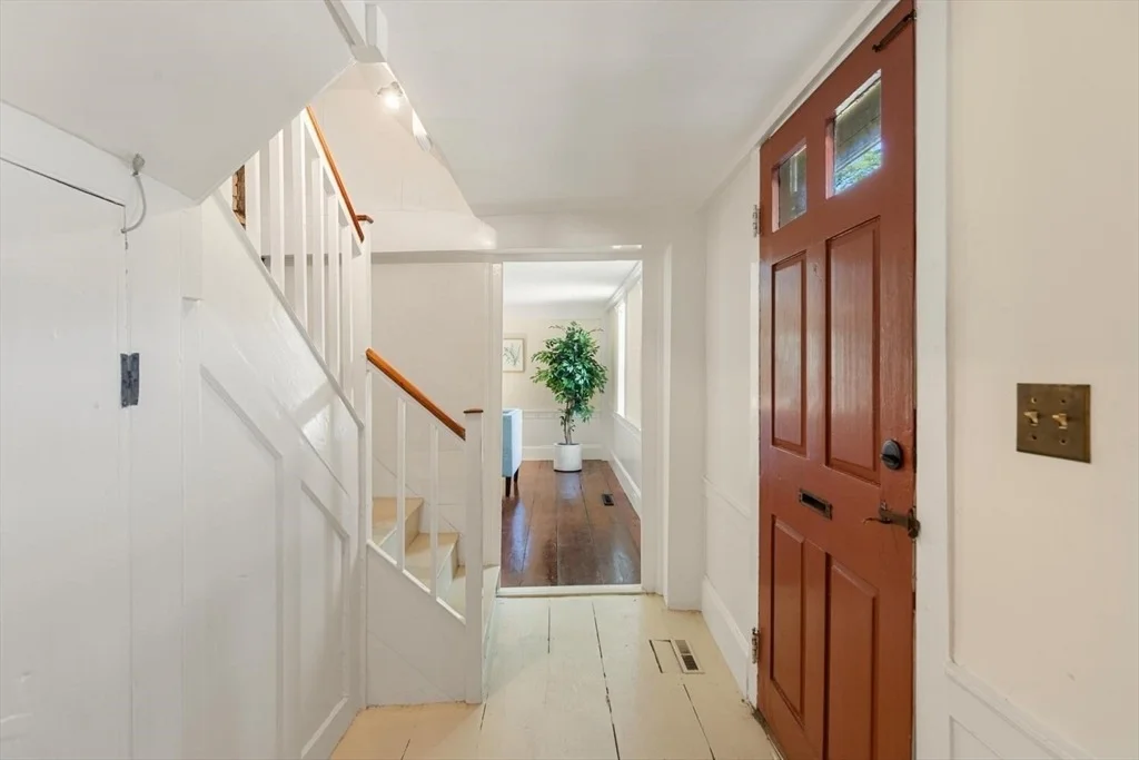 Photo of 106 High St