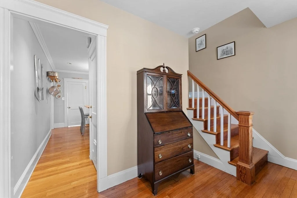 Photo of 15 Damon St
