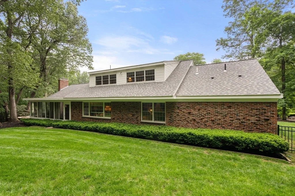 Photo of 15 Mary Jane Cir