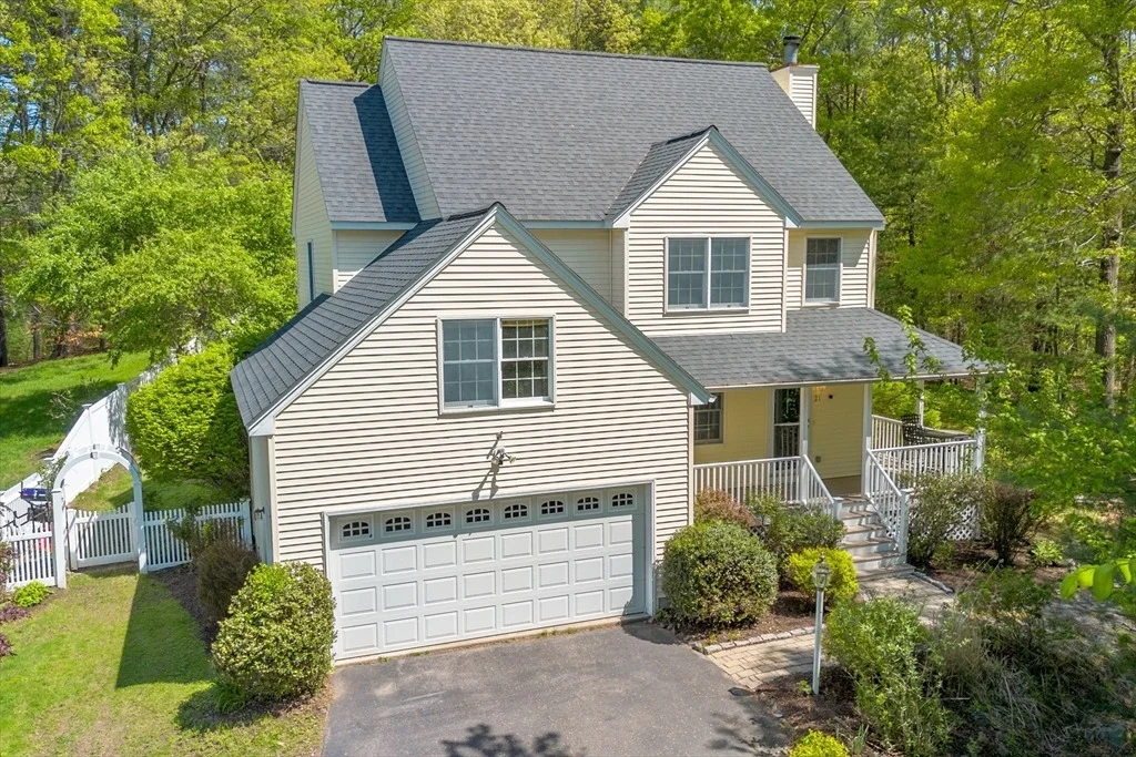 Photo of 21 Mcdonough Dr