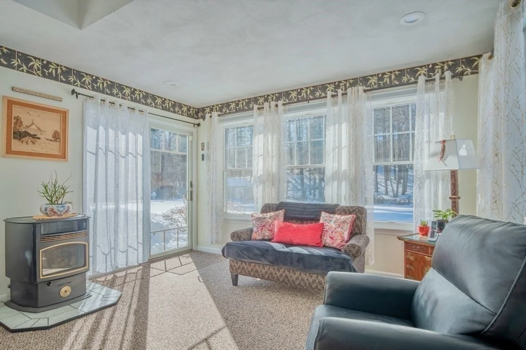 Photo of 17 Ice Pond Drive