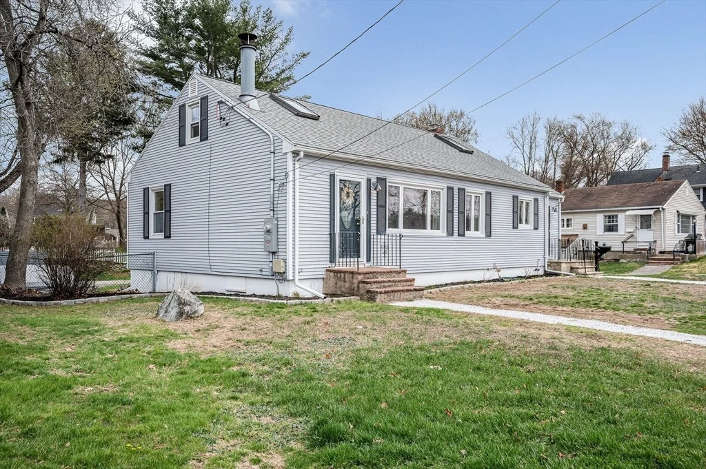 Photo of 71 Pond St