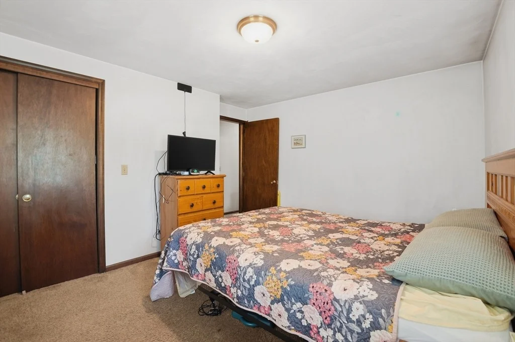 Photo of 6 Bayview Avenue