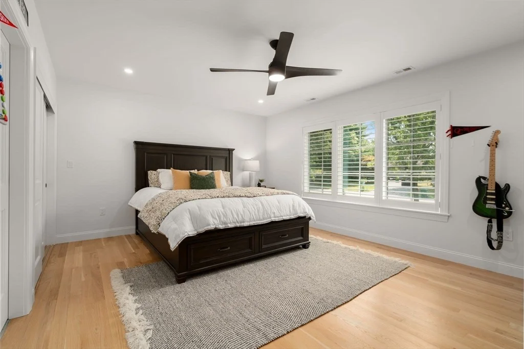 Photo of 54 Meadowbrook Road
