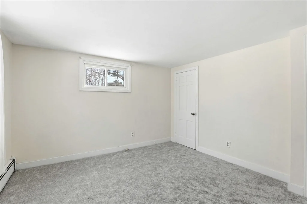 Photo of 20 Lee Ave