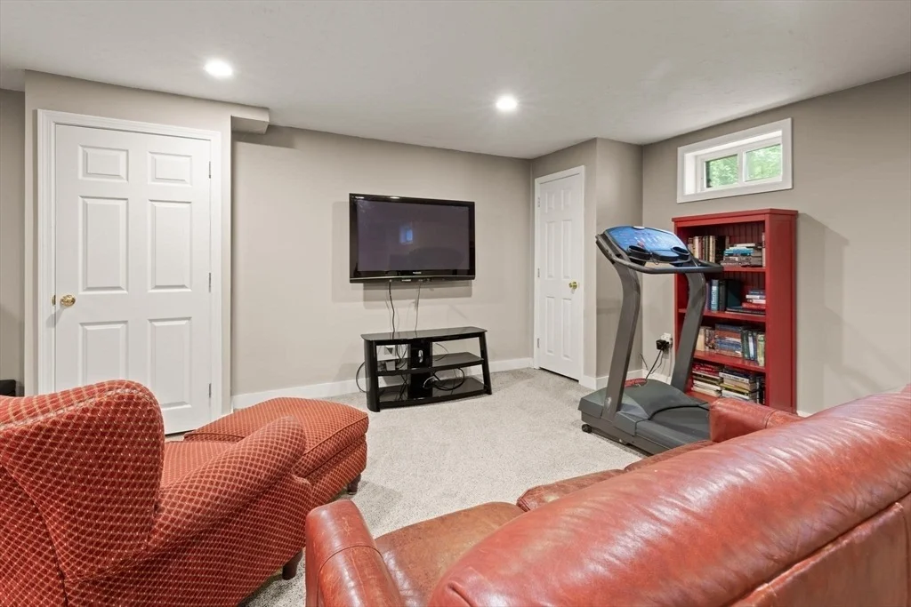 Photo of 14 Mallard Dr