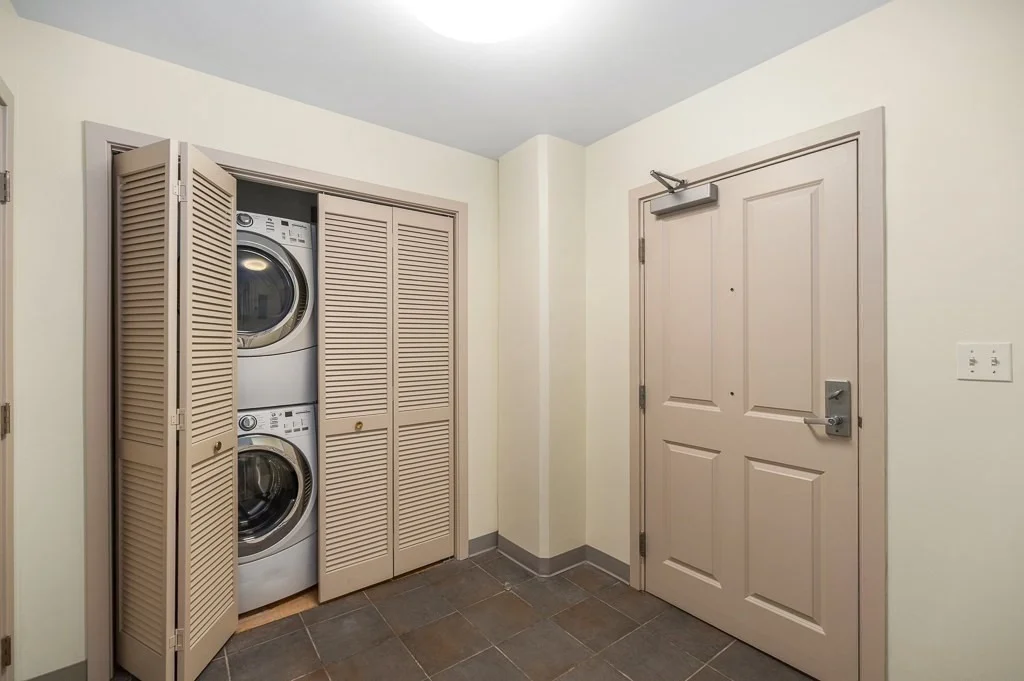 Photo of Unit 401 at 24 Cobblestone Lane