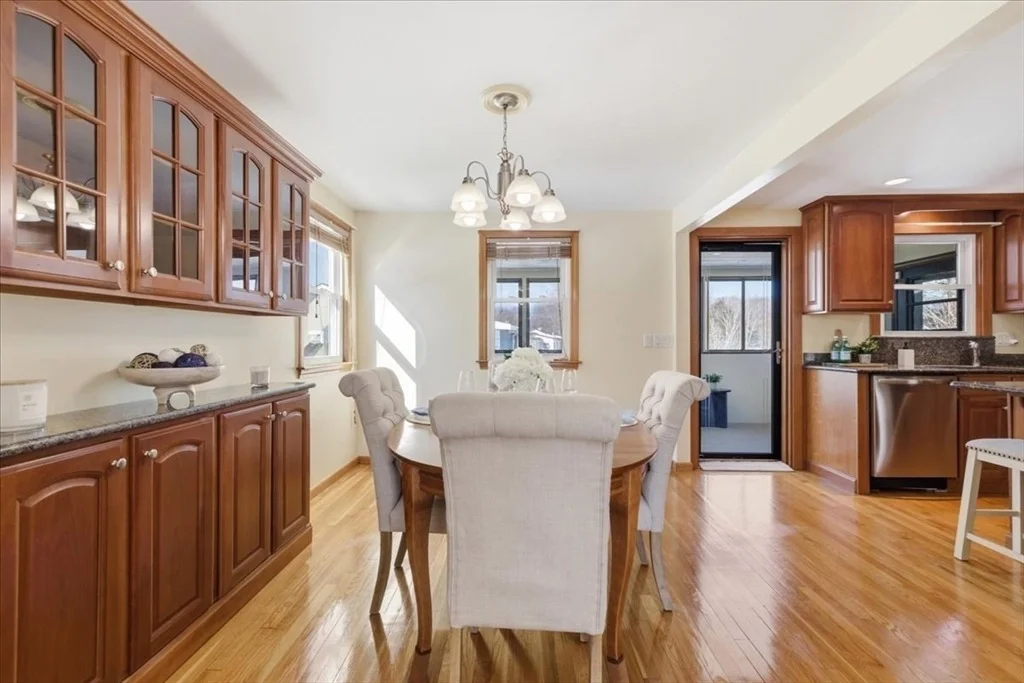 Photo of 72 Rogers Dr