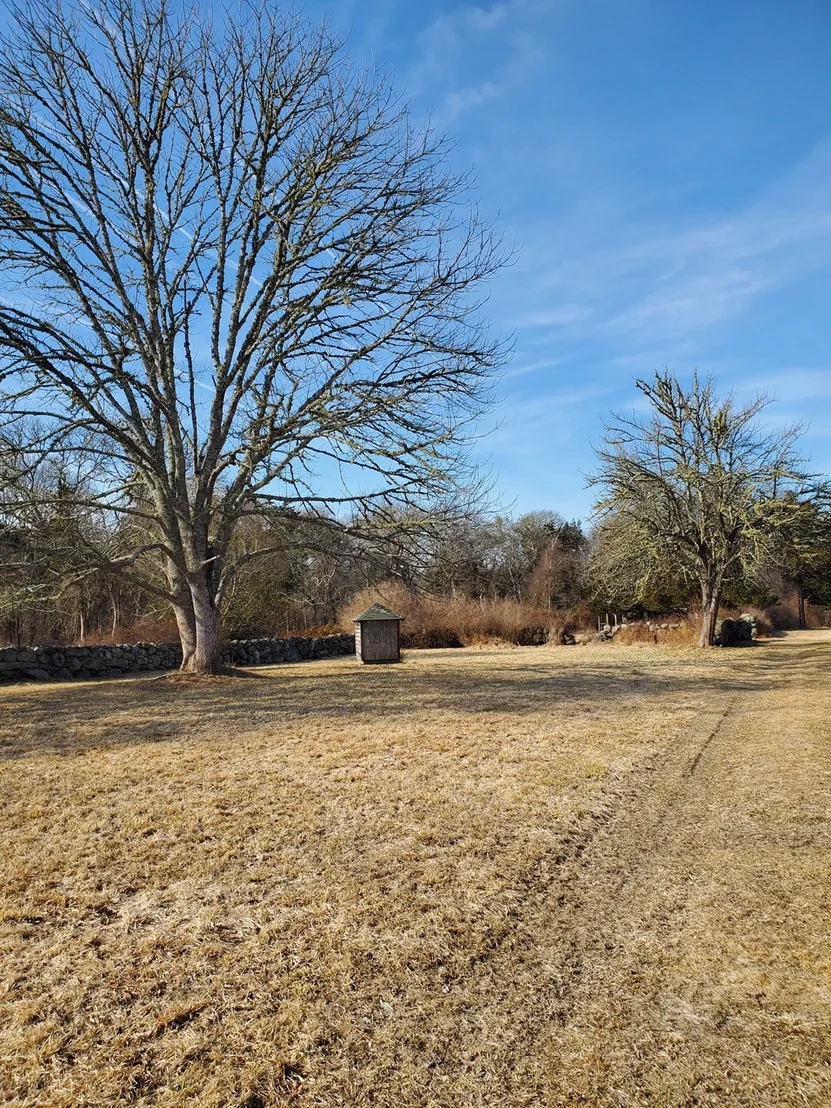 Photo of 1749 Main Road
