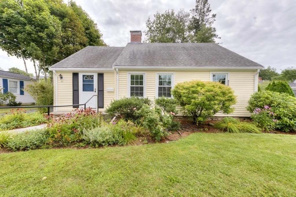 Photo of 27 Mayflower Circle