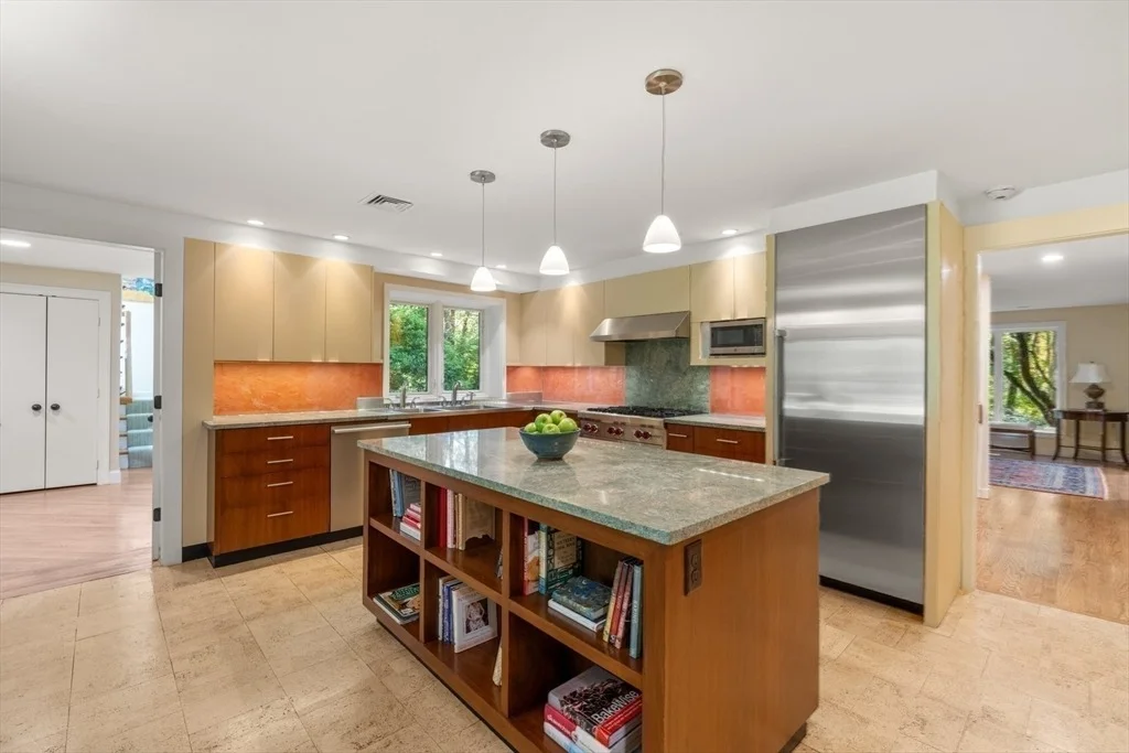 Photo of 24 Trailside