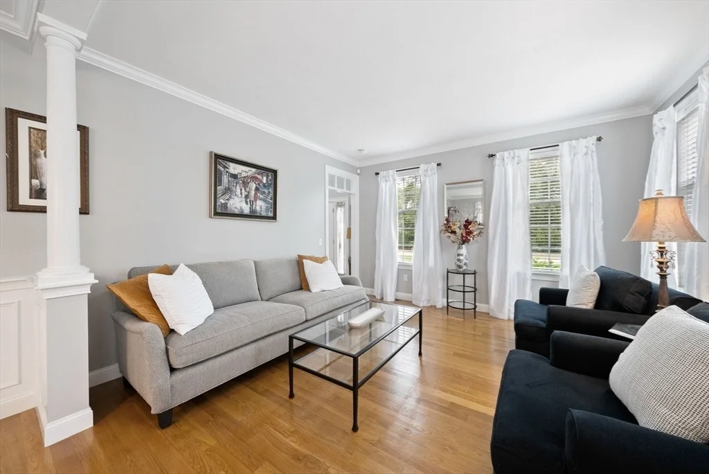 Photo of 8 Berkeley Drive