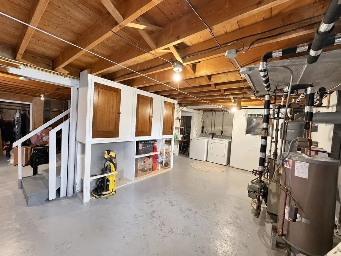 Photo of 15 Puritan Rd