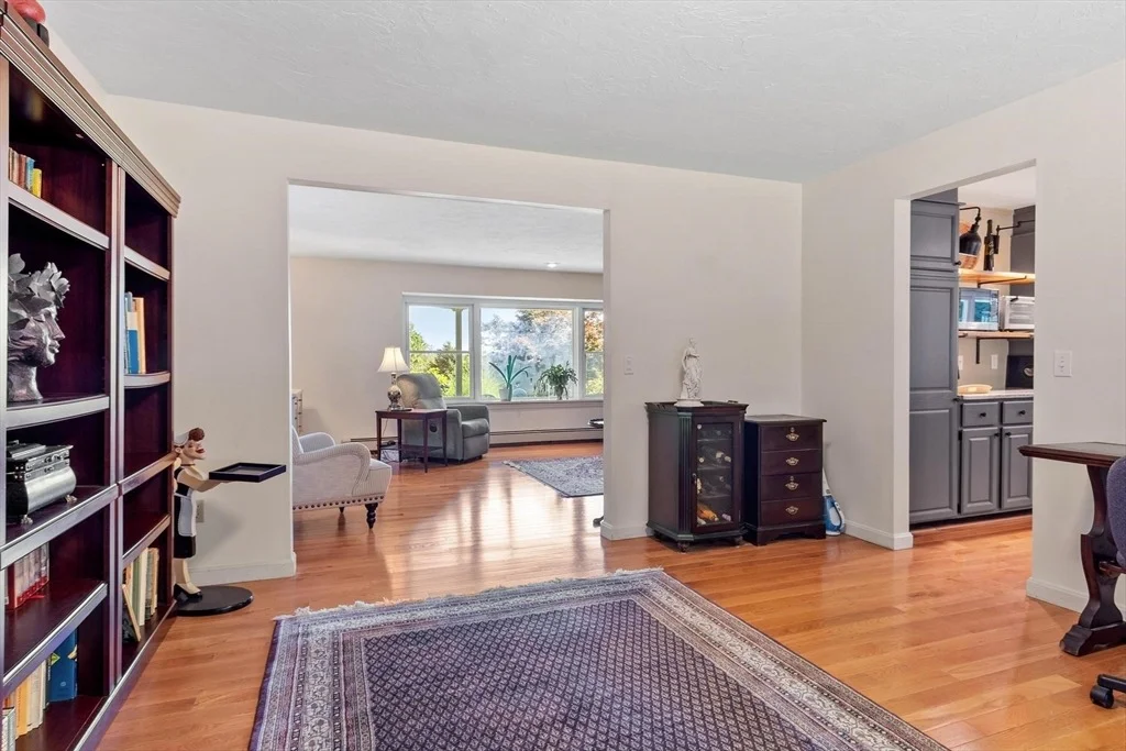Photo of 33 Taft Rd