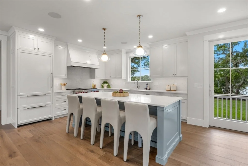 Photo of 640 Poponessett Rd