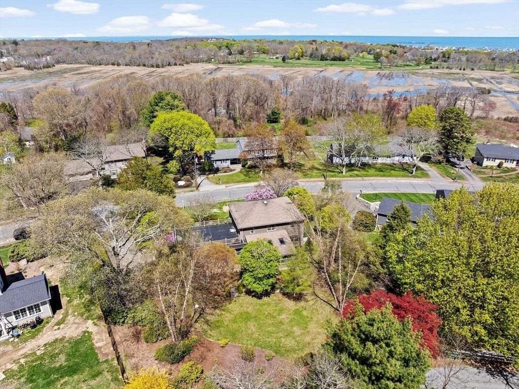 Photo of 24 Sedgewick Dr