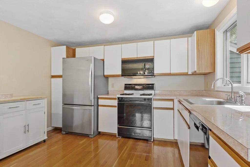 Photo of Unit 6 at 24 Deer Path