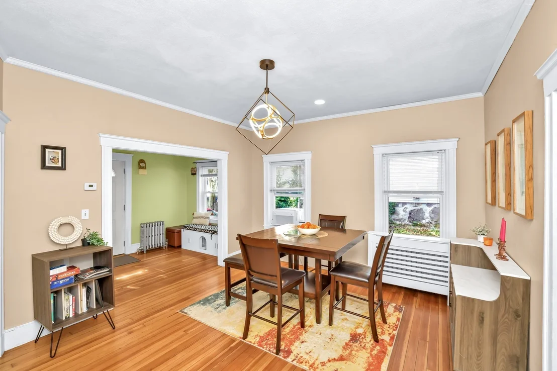 Photo of 7 Williams Ave