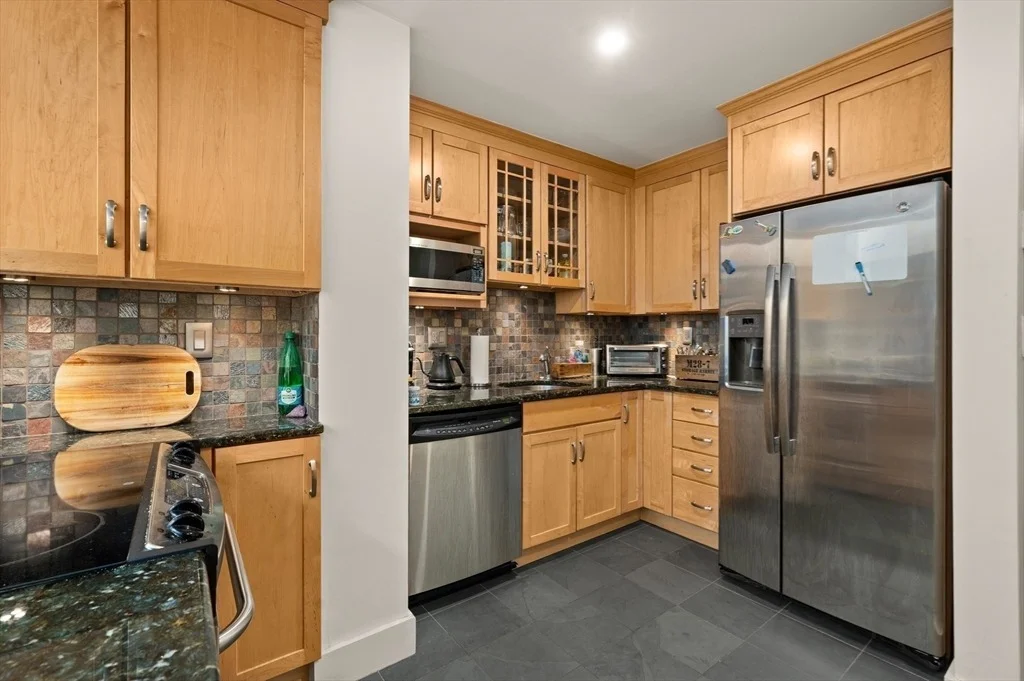 Photo of Unit 402 at 100 Commandants Way