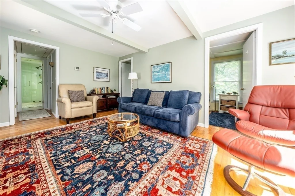 Photo of 96 Greensward Rd