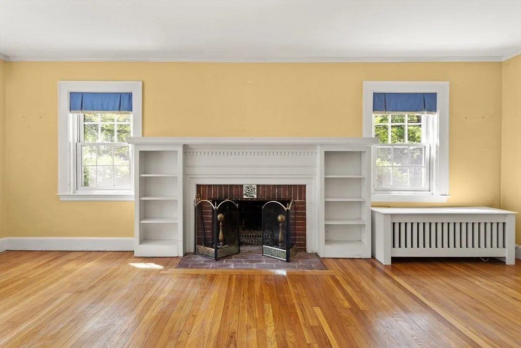 Photo of 4 Grand Street