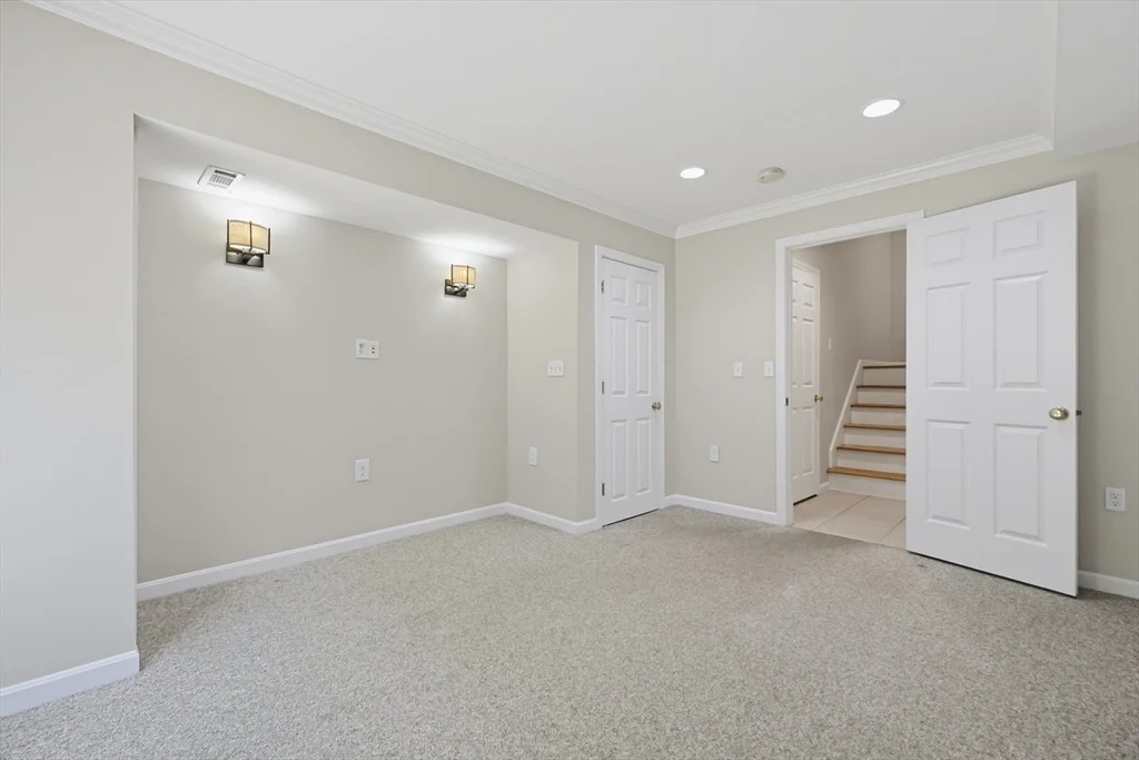 Photo of Unit 33 at 33 Half Crown Cir