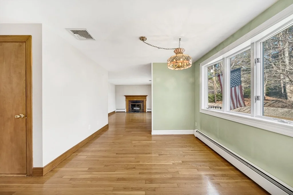 Photo of 17 Walters Ave