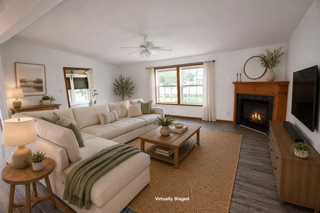 Photo of 29 Lyn Ln.