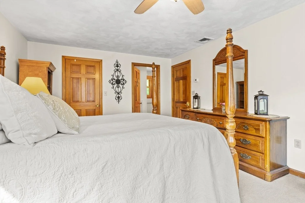Photo of 11 Beechtree Cir