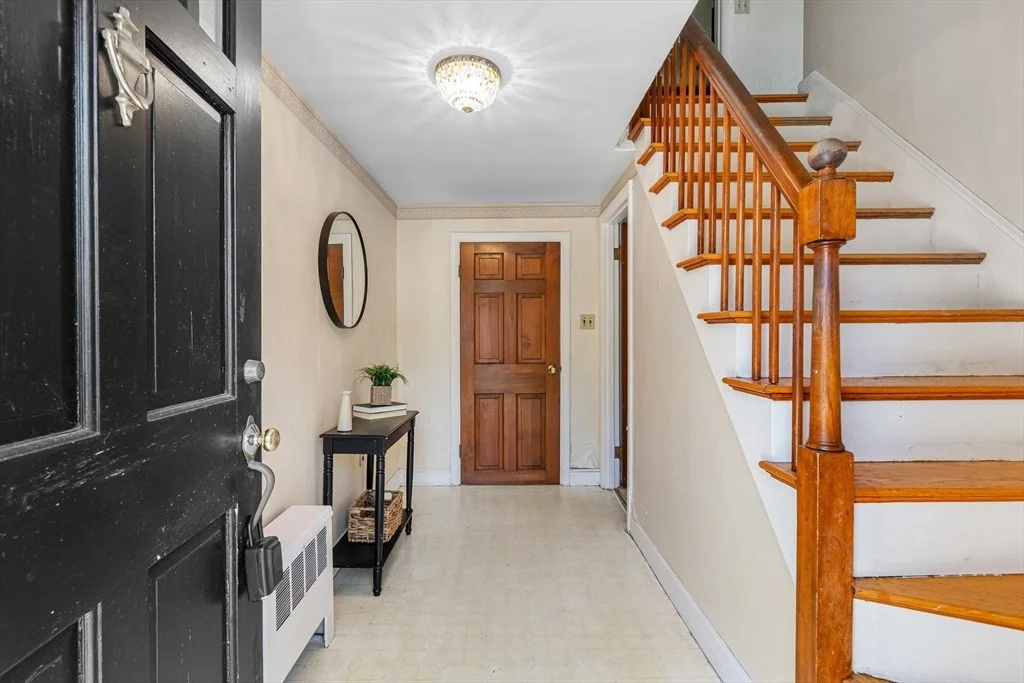 Photo of 38 Robinhood Rd