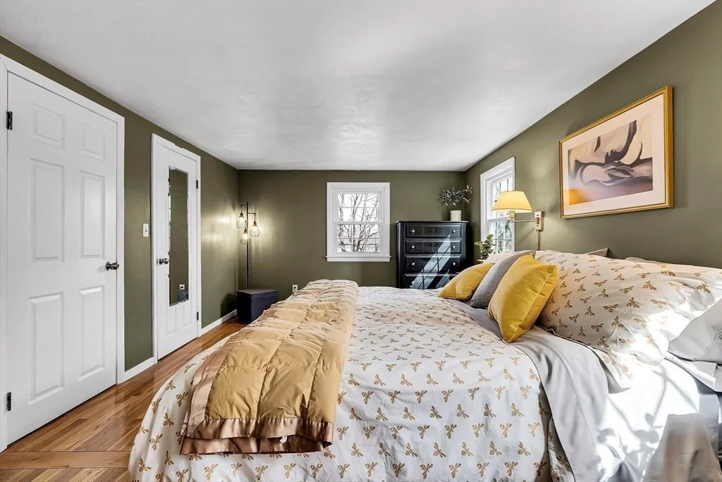 Photo of 2 Juniper Cir