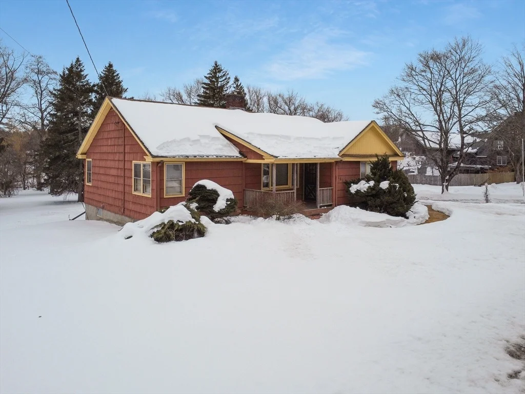 Photo of 252 Pelham
