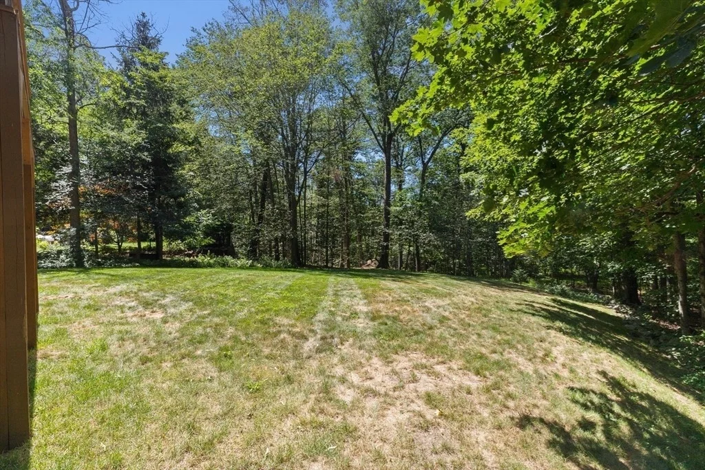 Photo of 32 Towne Ln