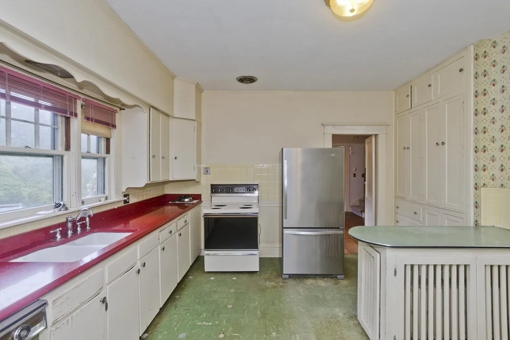 Photo of 83 Mountain Road
